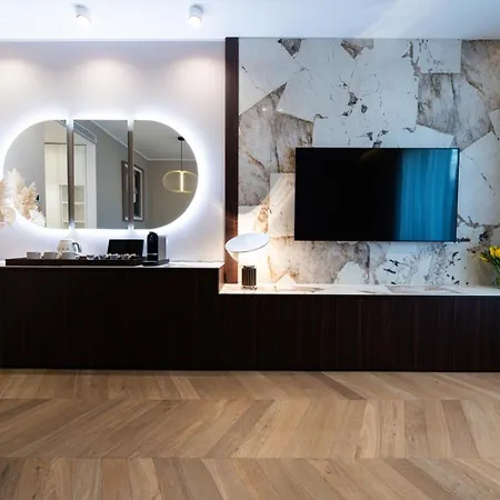 Palazzo Fontana Duomo View Golden House Apartment Milan